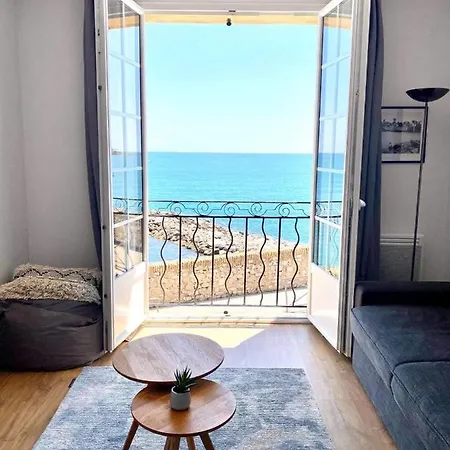 Amazing Renovated Flat Sea Front Old Town