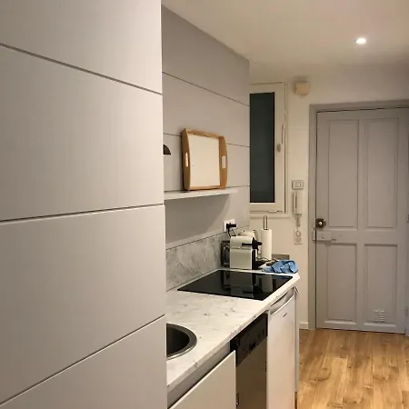 Amazing Renovated Flat Sea Front Old Town Apartamento *